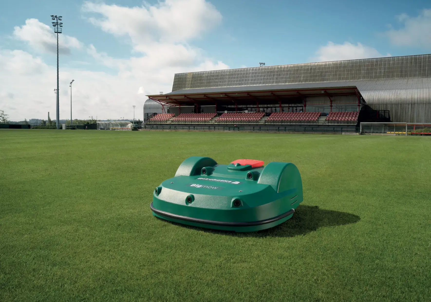 Big Mow Action 2 1 2000X1550 (1)