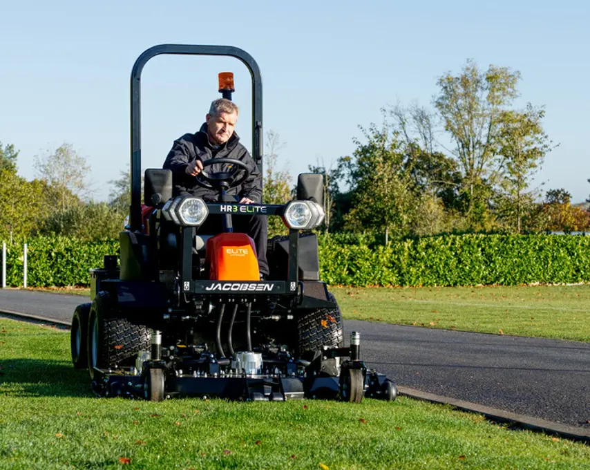 JACOBSEN: HR3 ELiTE